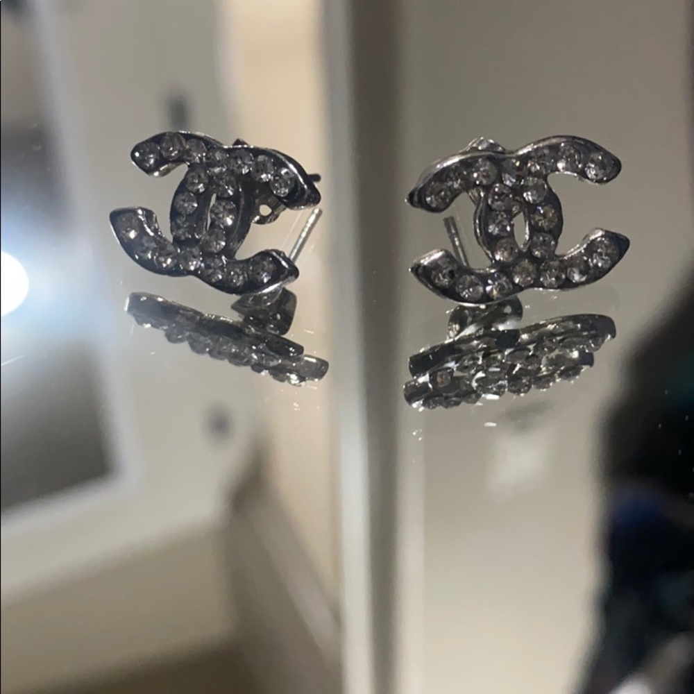 Costume C earrings